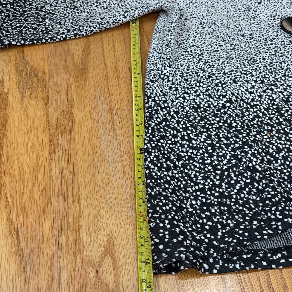 Ali Miles Monochrome Speckled asymmetrical 3/4 length cuff sleeve Blazer - Picture 8 of 9